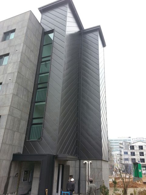 김포고촌상가 리얼징크블랙돌출이음 